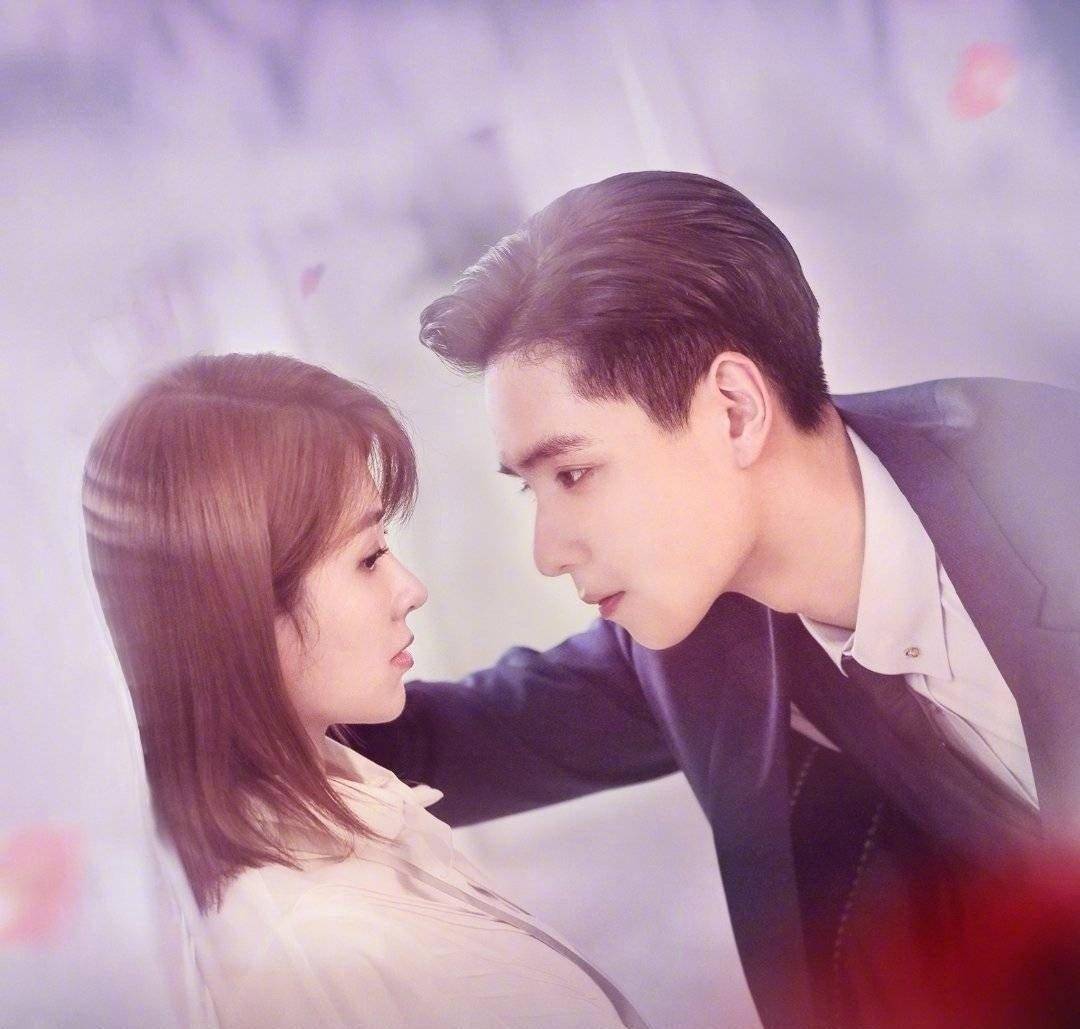 胡一天为乔欣庆生发红包雨 杨紫醋意大发:男人的把戏谁不会_大红包