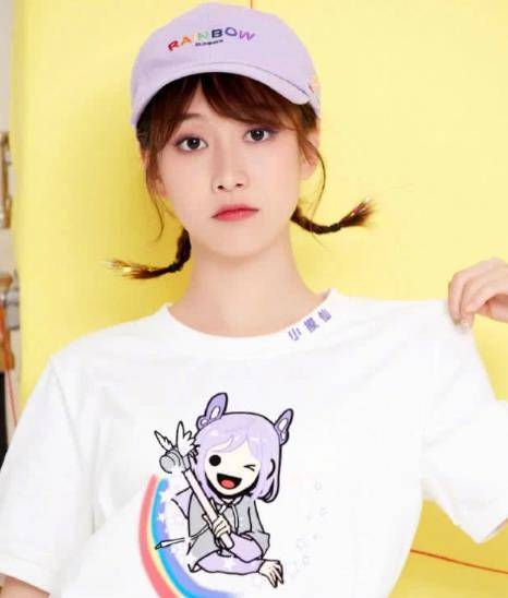 里跑龙套,如今是人气最高,风水轮流转_电视剧_林小君_方珍妮