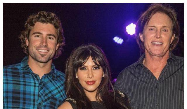 包括凯特琳·詹纳和琳达·汤普森的儿子布罗迪·詹纳和布兰登·詹纳