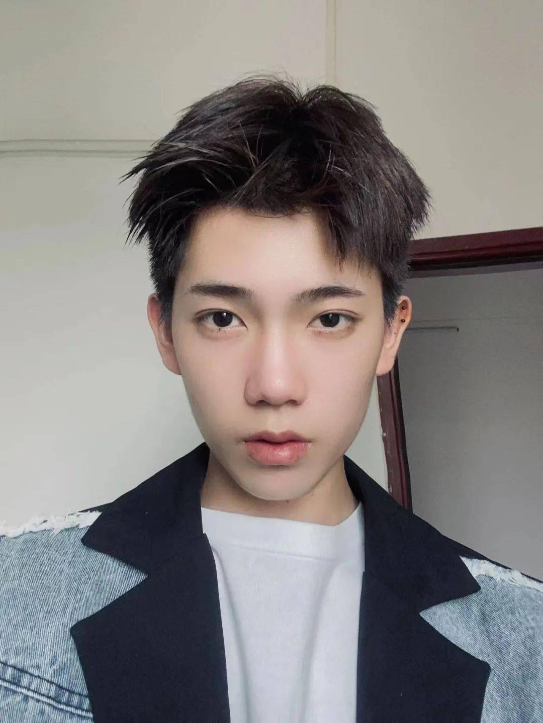 让你少走弯路是9款男生发型