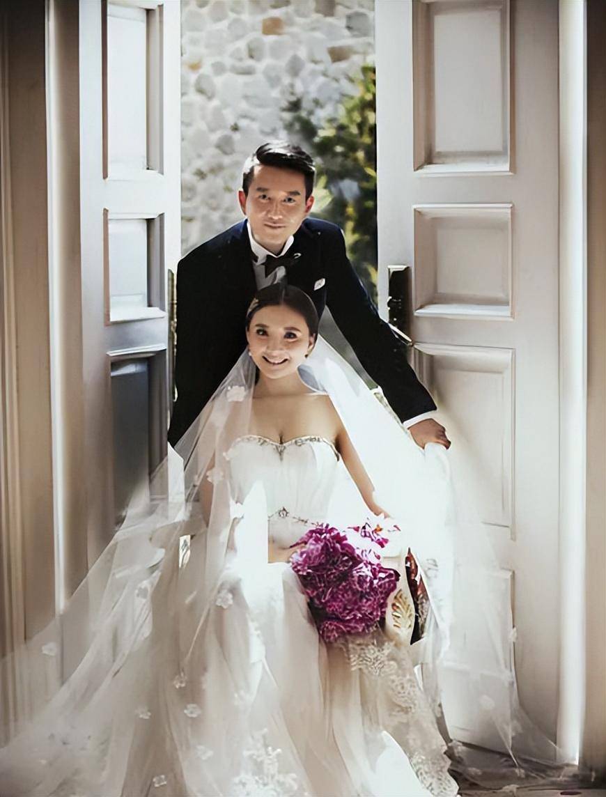 孙茜被家暴,疑似当事人发圈诉苦,回顾两个人的甜蜜爱情_蔡远航_保护