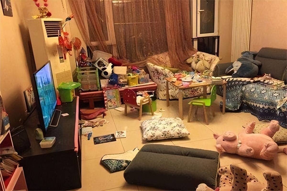 乱糟糟的家养不出优秀的娃,别得过且过_教育_习惯_家长