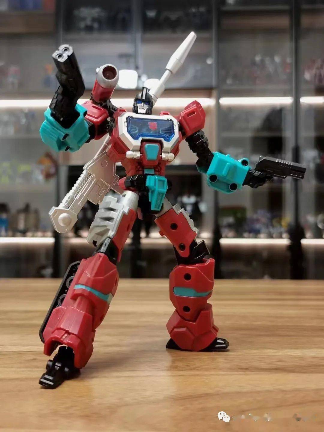 【评玩具】子小天:岑测评《kfc出品 idw漫画 夺命书生感知器,kfc指的