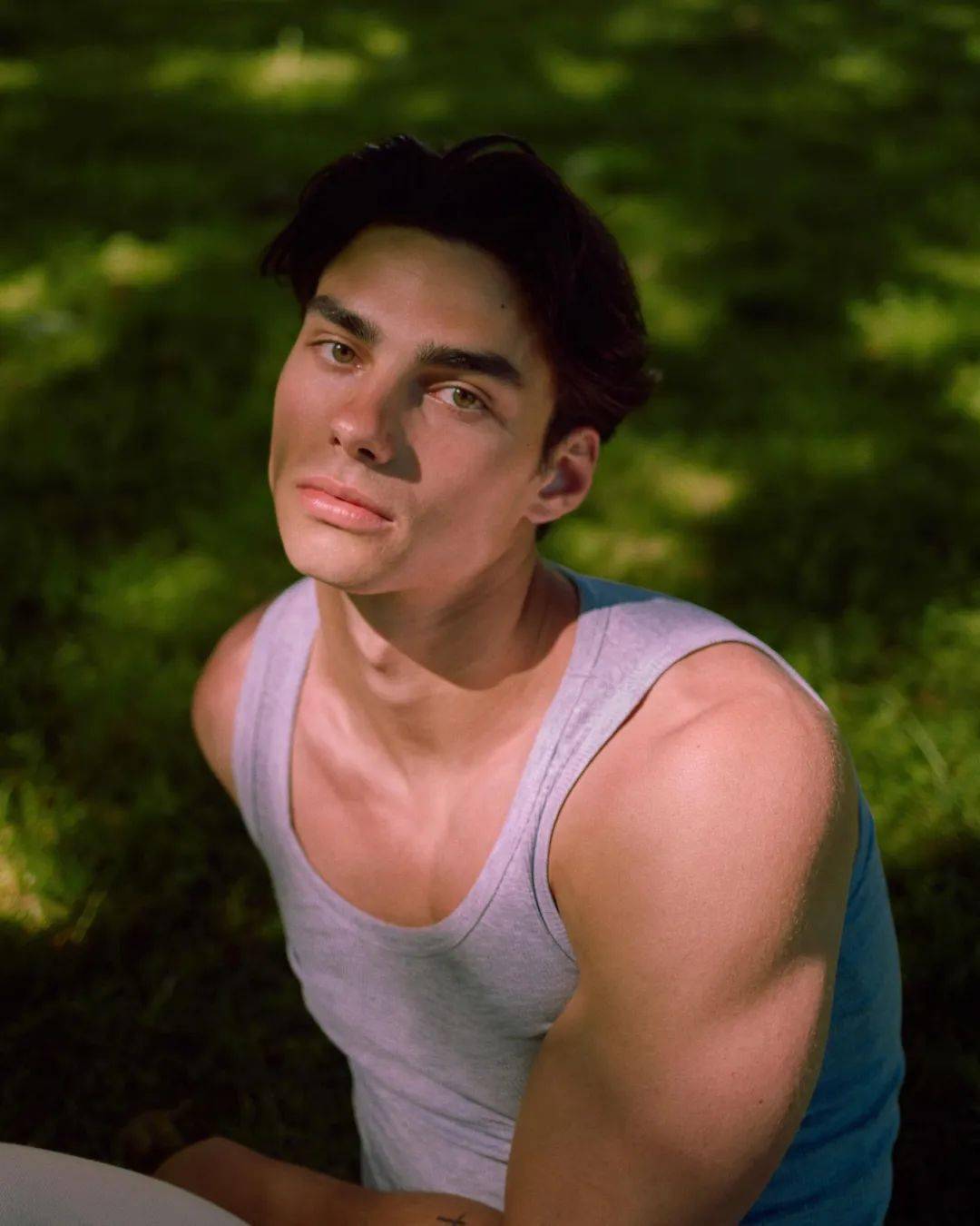 德国时尚界力捧的小鲜肉,唯一的缺点就是大腿有点粗!_jacob_rott_颜系