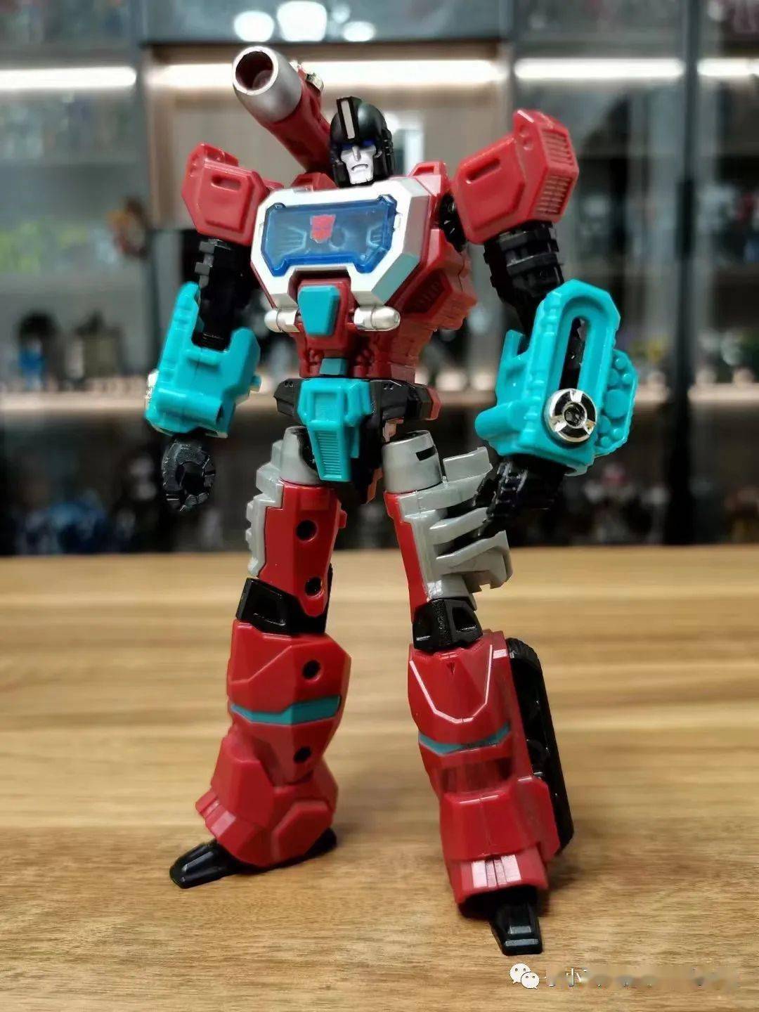 【评玩具】子小天:岑测评《kfc出品 idw漫画 夺命书生感知器,kfc指的