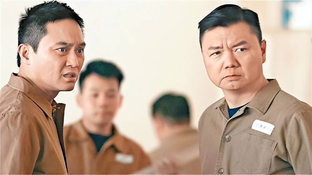 艾威_娱乐_年入