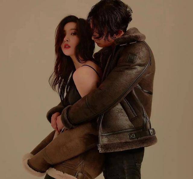 宣美发照片↓尤其是男舞伴车贤胜,很多人以为他们秘密结婚了(胡子)