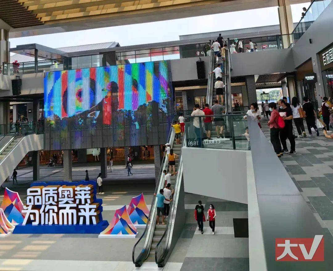 奥特莱斯，你能不能在南宁火一个？_杉杉_品牌_人气
