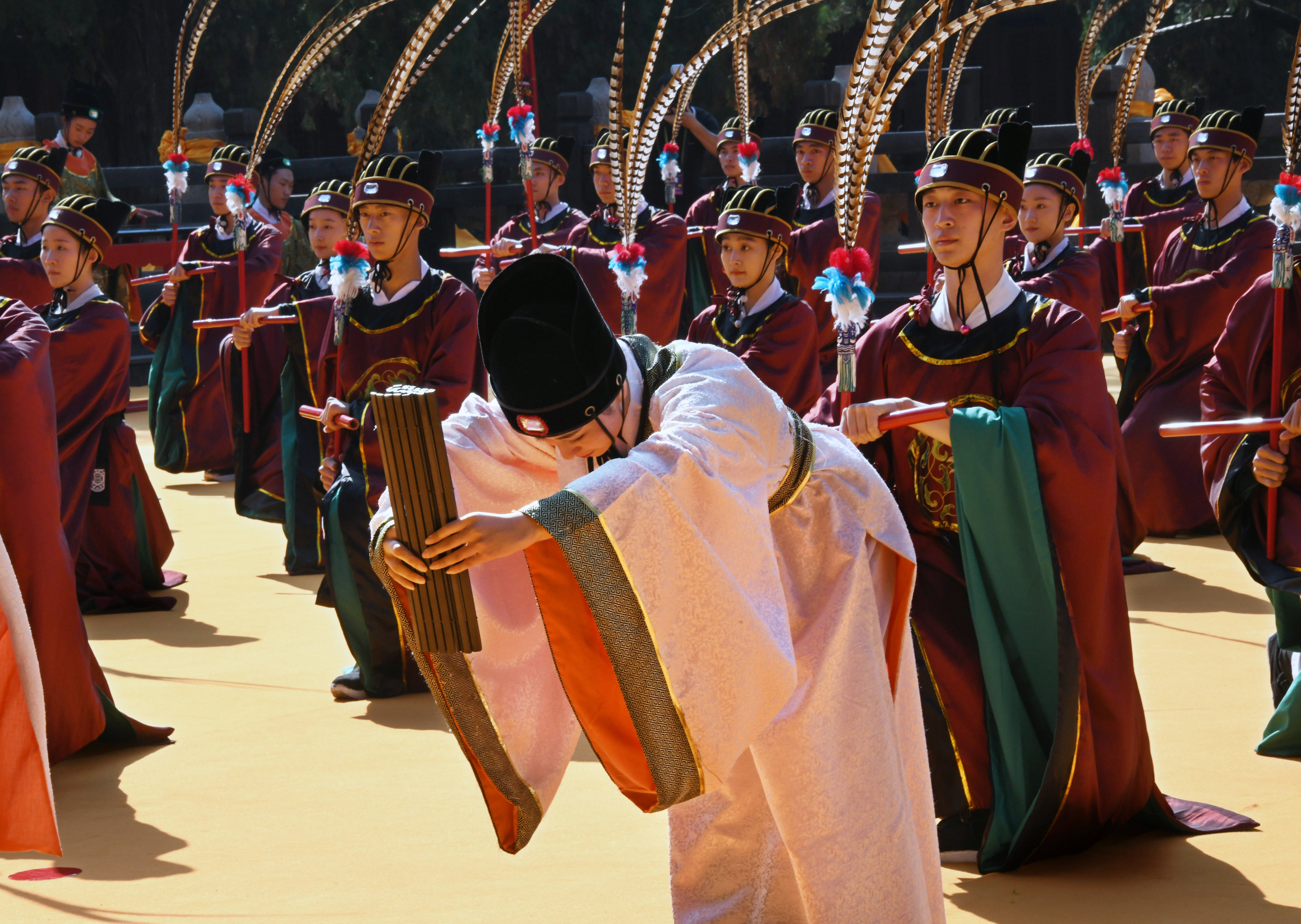 祭孔大典在山东曲阜举行 纪念孔子诞辰2573年