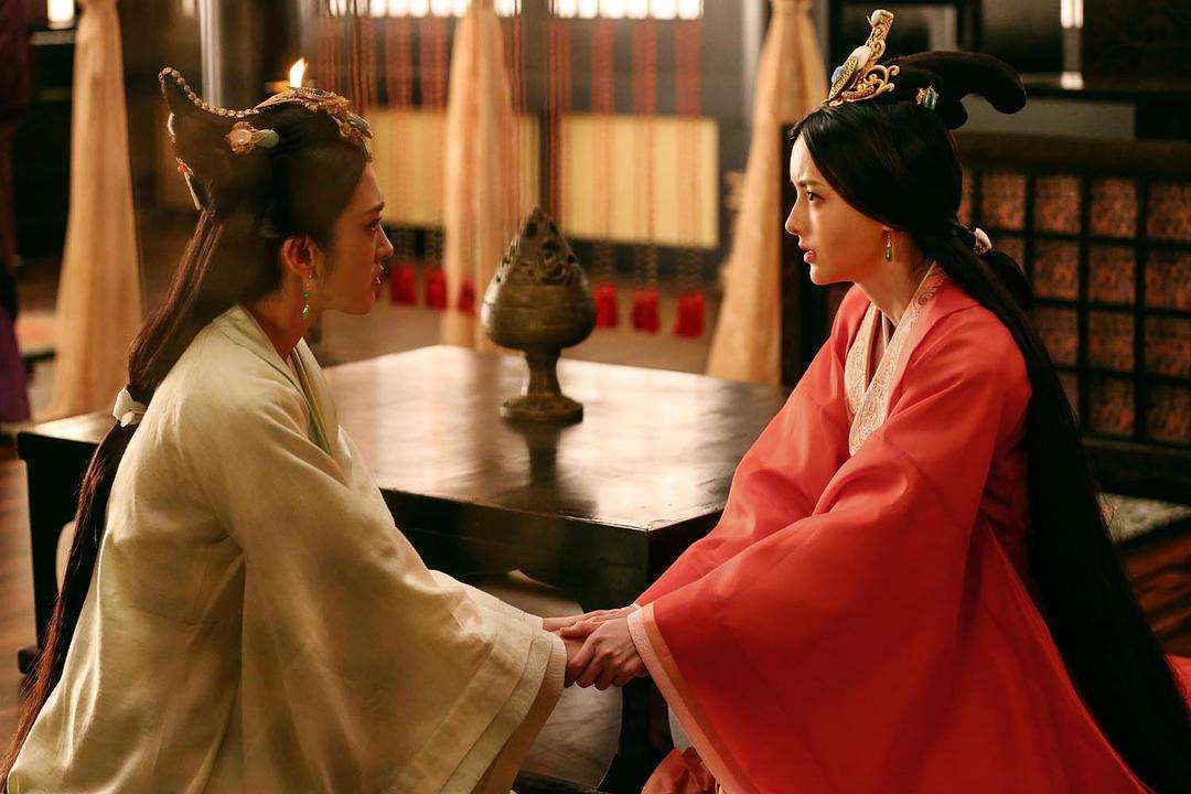 甄宓嫁予曹丕却与曹植有绯闻,死后还被虐待,她的一生到底经历了什么