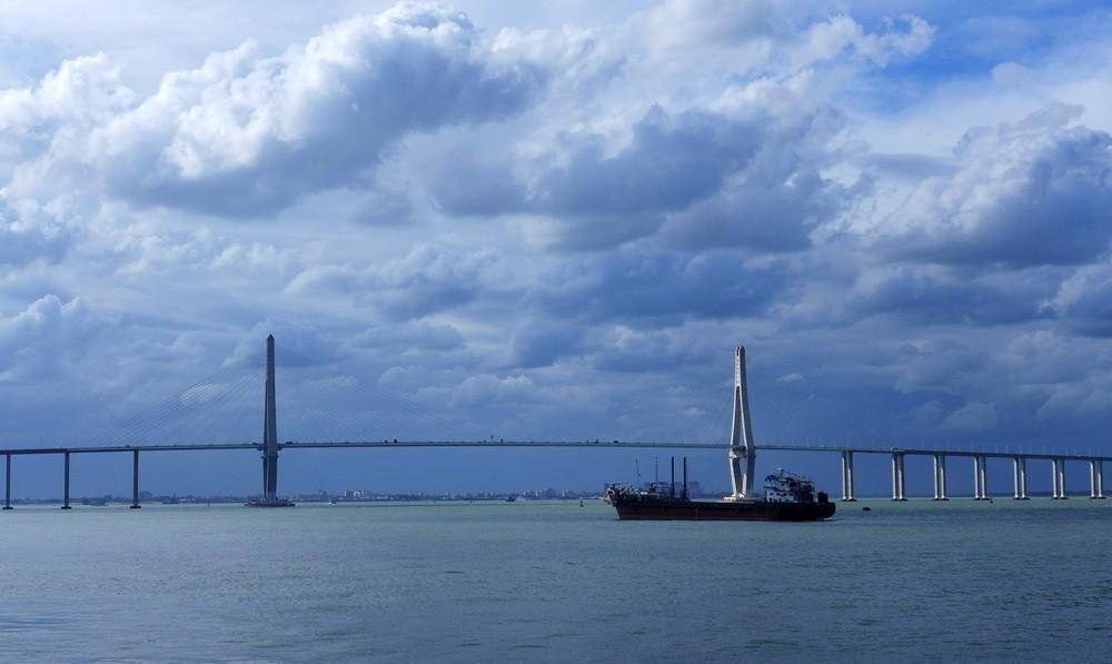 湛江离广州有四百公里 为什么被称为广州湾？