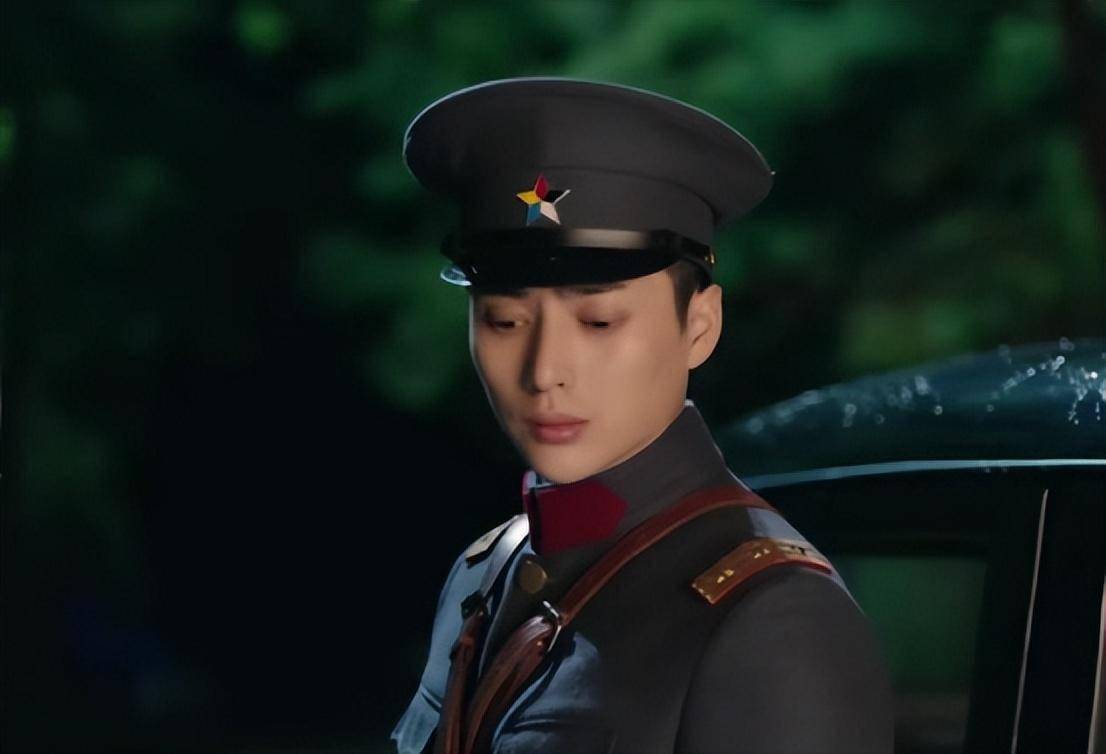 影视剧常出现的"副官",在民国是个什么职务,在军中的地位高吗_军事