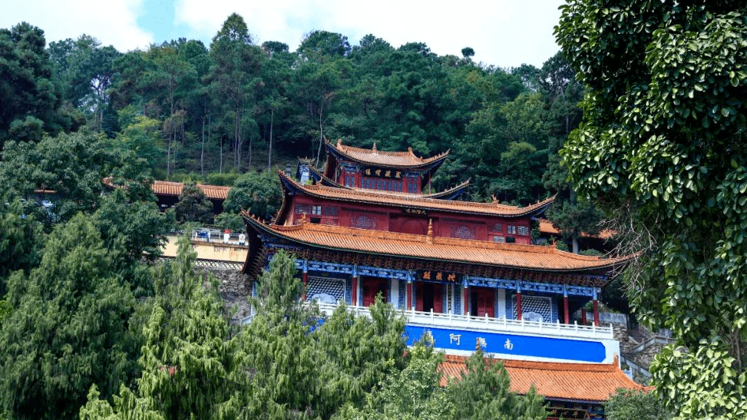 梨花坞栖贤寺八戒寺卧佛寺光尊寺卧牛寺玉皇阁eleven.