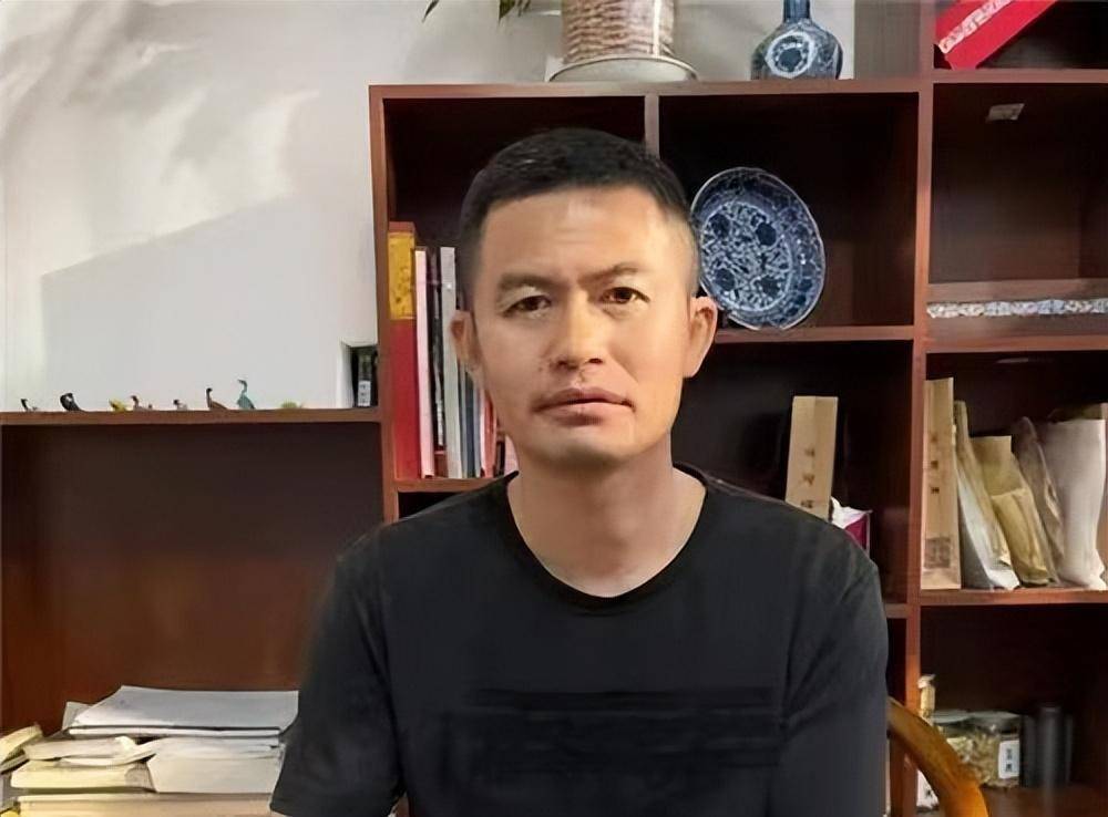 柴烧王瓷器杜芳星——千年瓷都藏大师,柴窑精品惊世人_创作_陶瓷_艺术