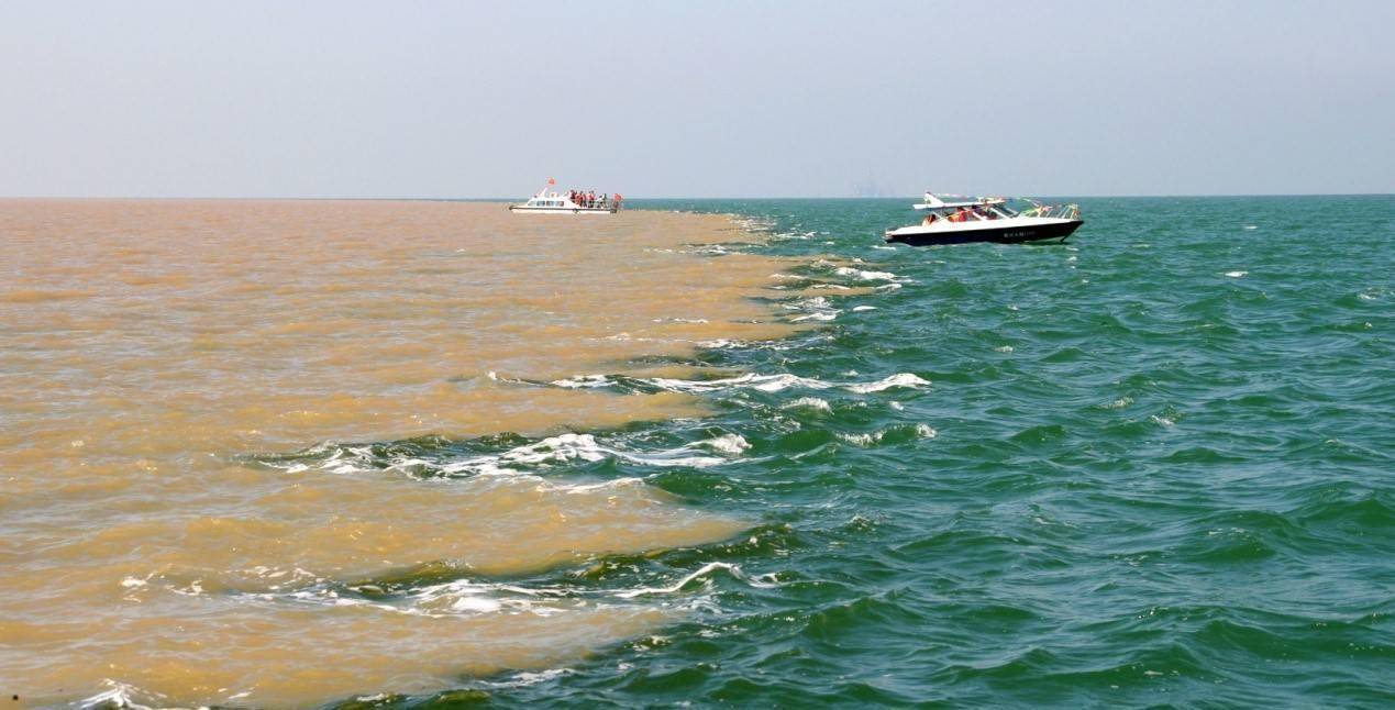 黄海和渤海颜色泾渭分明,为什么两海不相融,什么时间能看到?