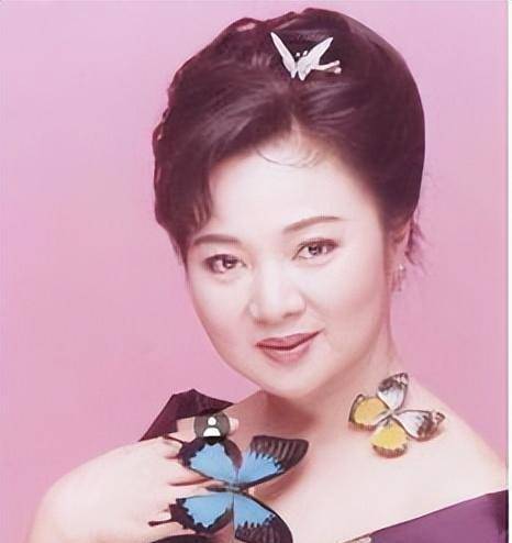 白冰冰:丈夫不忠,中年痛失爱女,多次求子无果,至今孤身一人_白晓燕