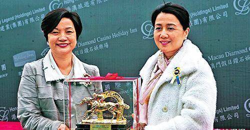 "澳门大姐大"司徒玉莲,从贫民窟走出的百亿富婆,晚年凄凉_街市_何鸿燊