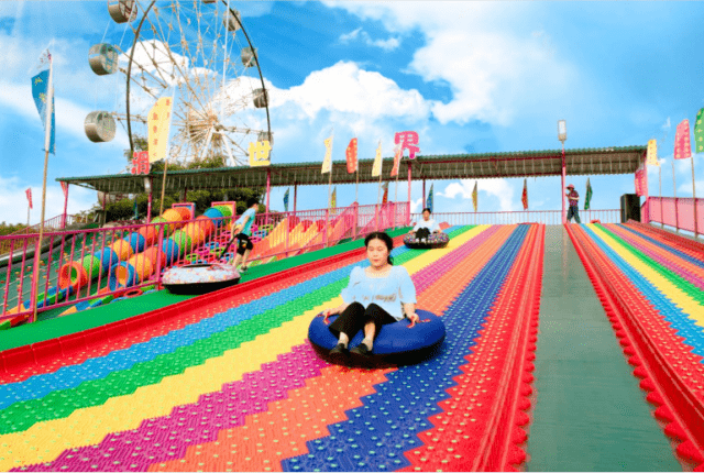 广州香草世界大床/双床一间一晚(房型随机安排)1份06688.