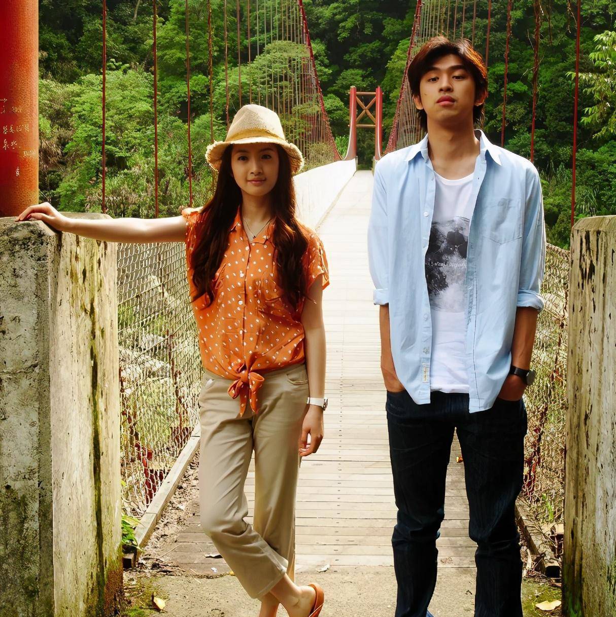 老人儿孙满堂但只有陈柏霖继承高颜值_父母_金城武_妈妈