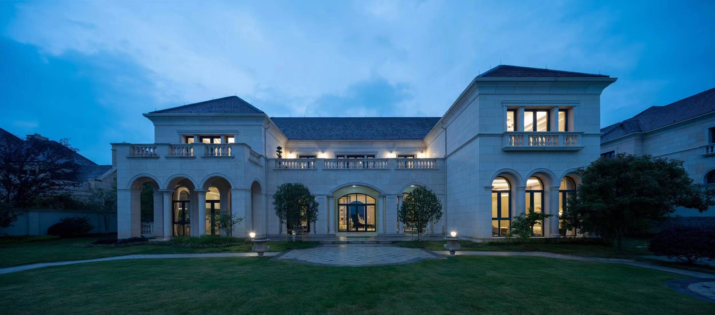 桐庐 | 天溪半岛花园绿城打造2亩起的独栋法式豪宅 总价仅850万起