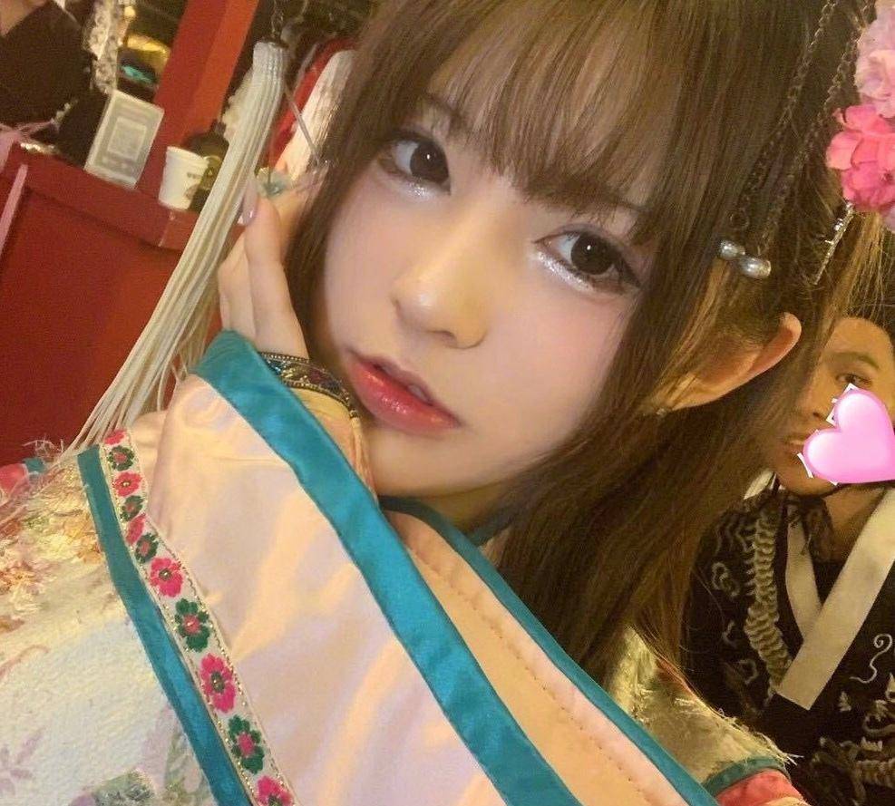 女方是高中生,还没成年_恋情_卡特曼_女友