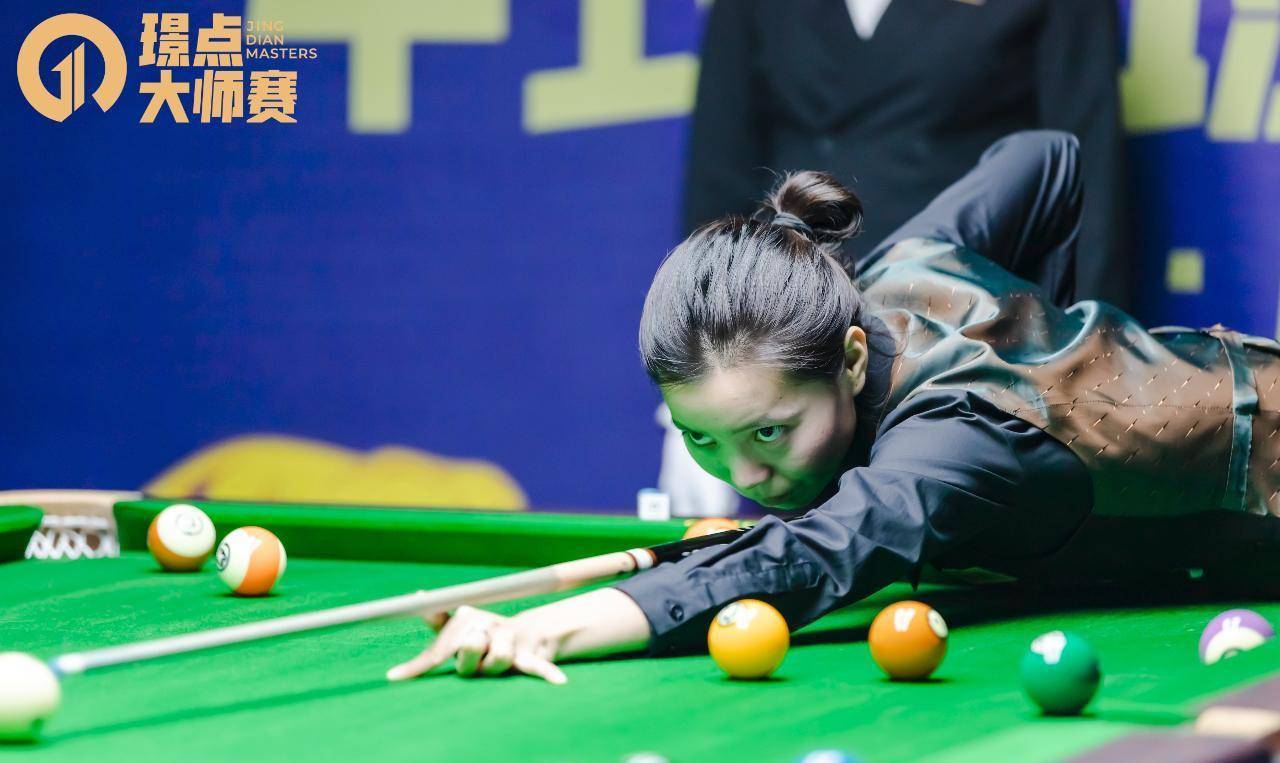 头发扎起来,酷女孩不再成熟王晓彤四处走动,爱上了京电系列_中国_台球