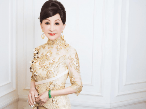 郑明明化妆品陷舆论漩涡 虚假宣传、套路营销、压榨员工