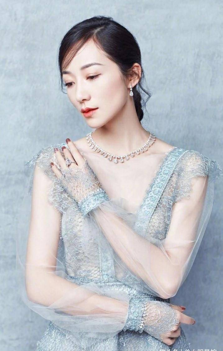 38岁韩雪,容颜俏丽身材有型,真是成时尚女人味十足!_美女_明星_女神