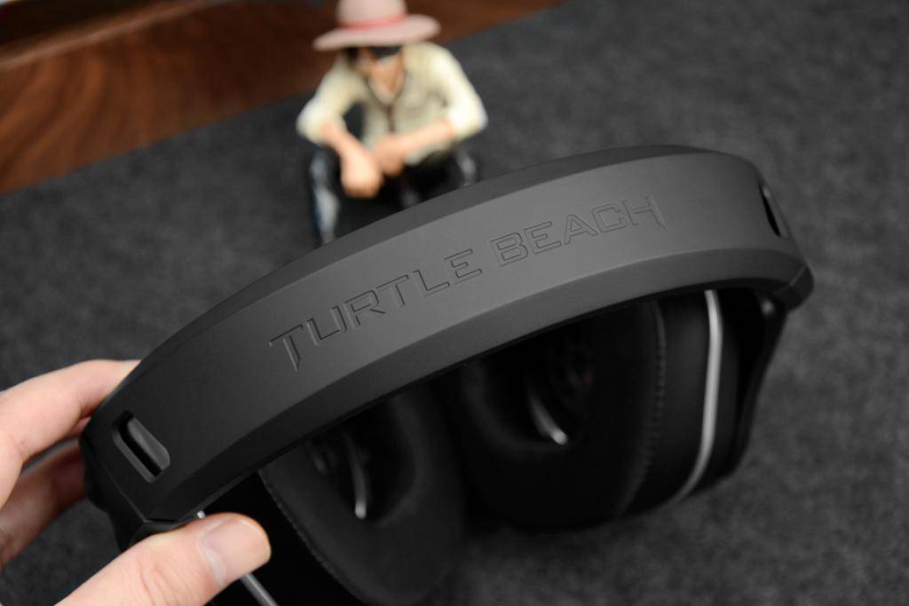 FPS游戏好搭档、无线双模，乌龟海岸刺客700二代游戏耳机开箱体验