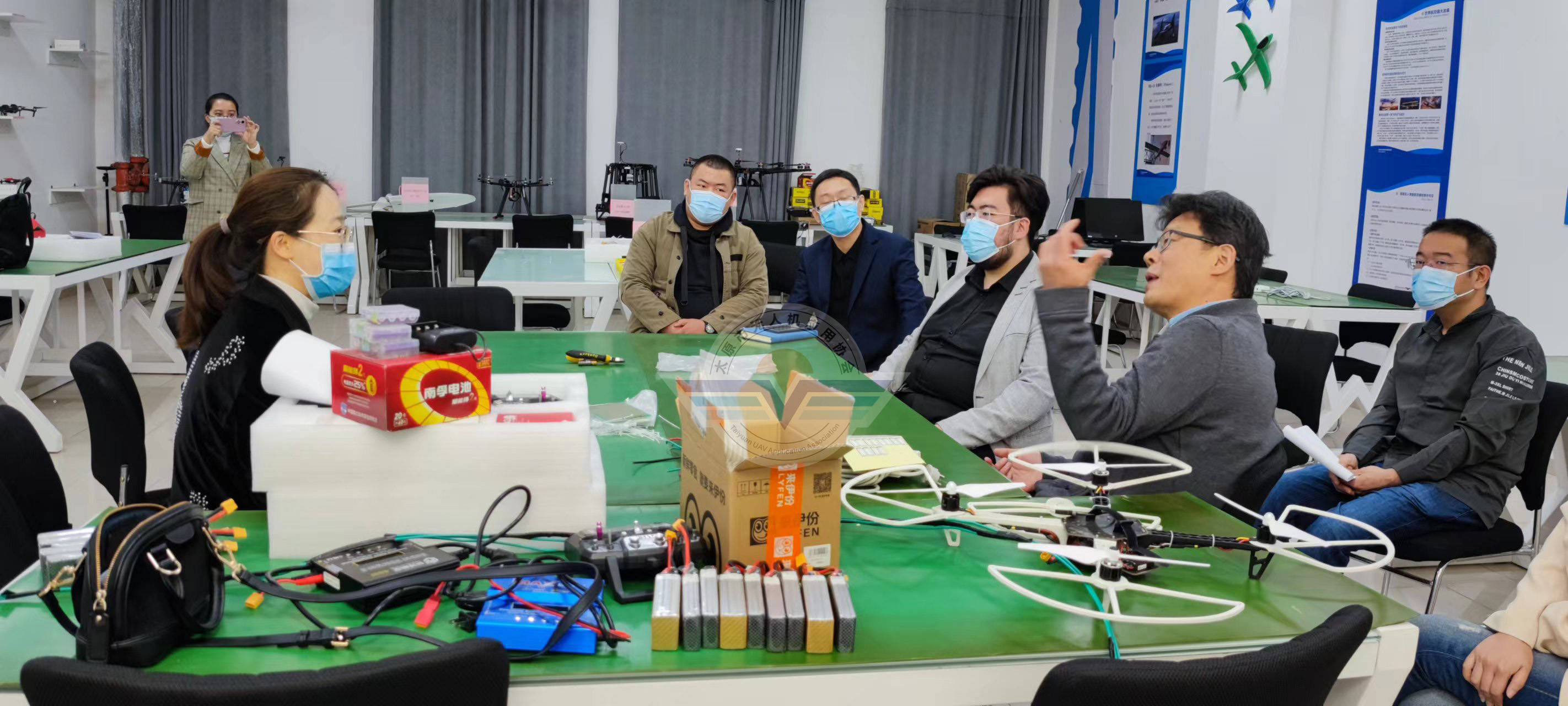 太原市无人机应用协会会长应邀前往太原幼专进行调研交流_刘小莉_问题