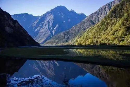 草科乡田湾河景区图片