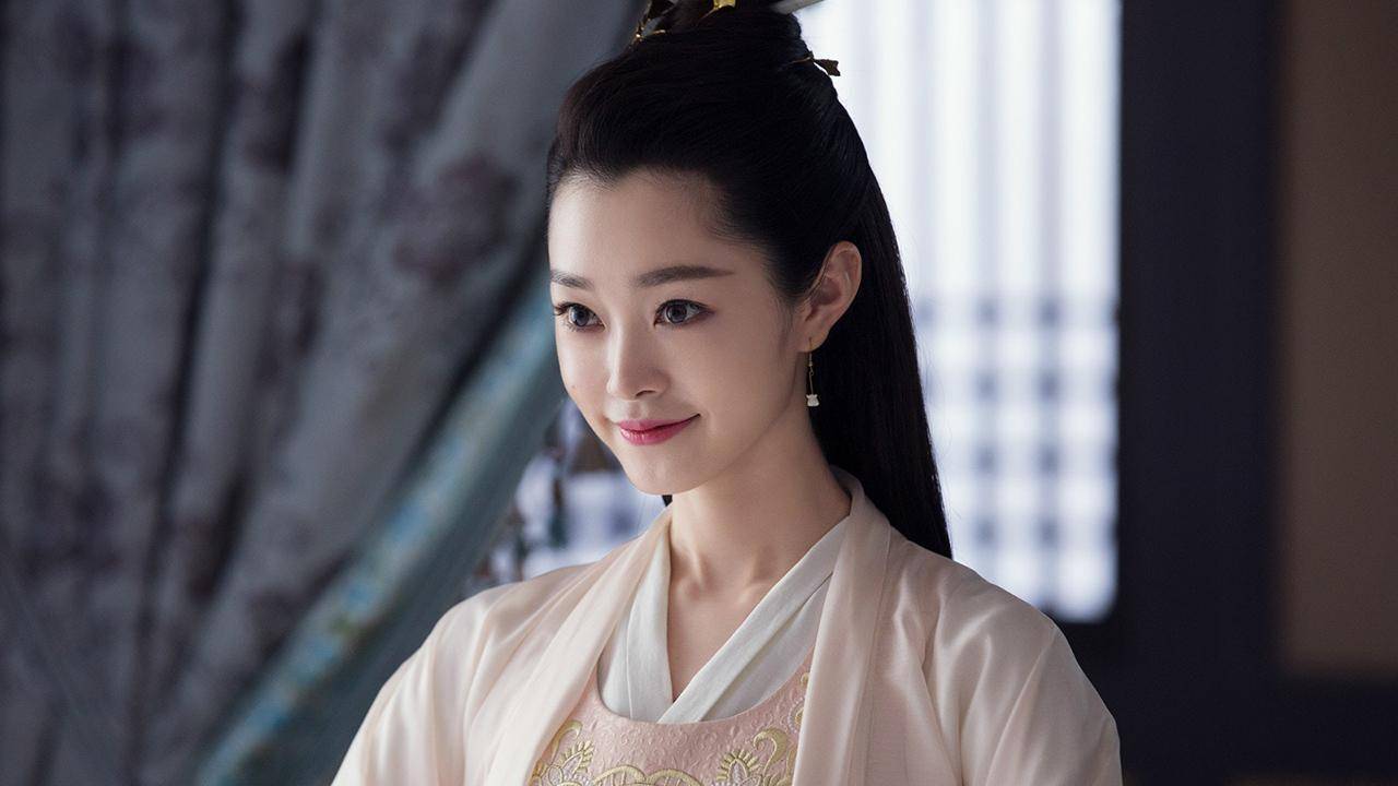 《庆余年》第二季,最成功的不是"鸡腿妹",而是宋轶的范若若_因为_原著