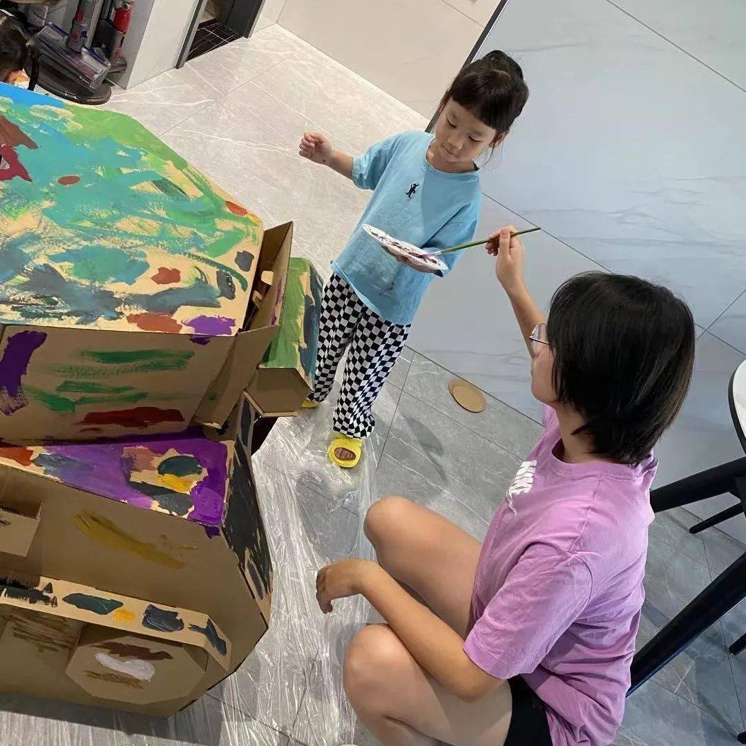 海棠萌娃:垃圾分类我能行,"废物"改造变为宝!