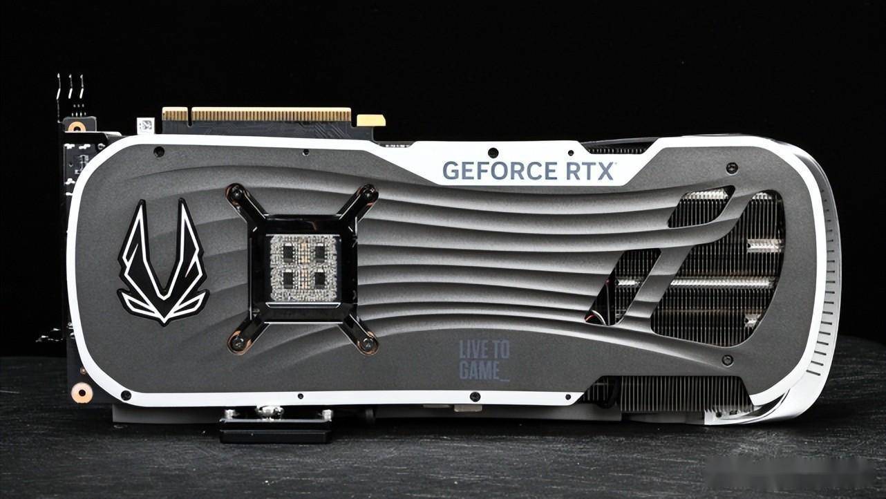 索泰rtx4090 amp显卡评测:4k帧率比rtx3090翻倍_风扇_核心_架构