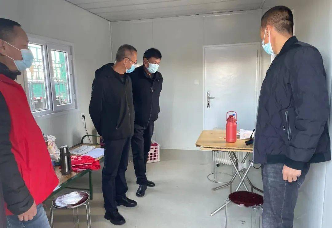 环境局党组书记,局长高山督查指导疫情防控工作_小区_鄂温克旗_人员