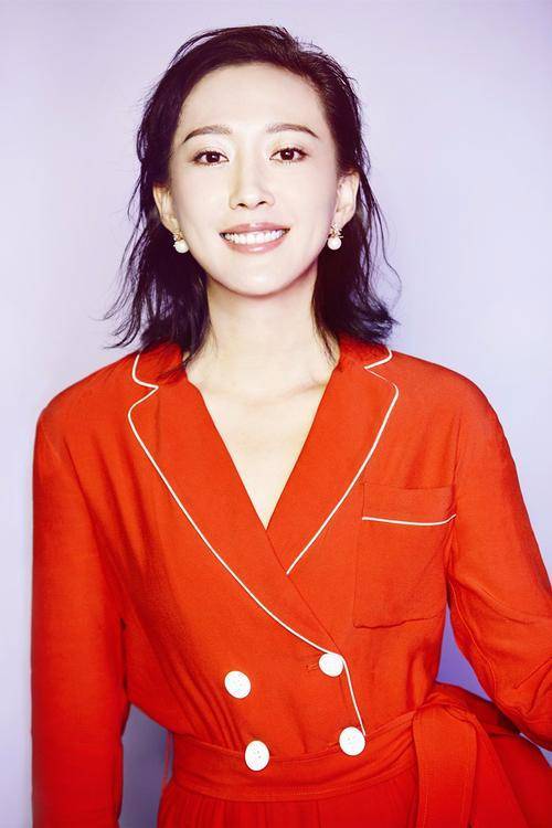 太吃《流金岁月》中刘诗诗倪妮的颜,这几位美女不输"为妮写诗"_袁泉
