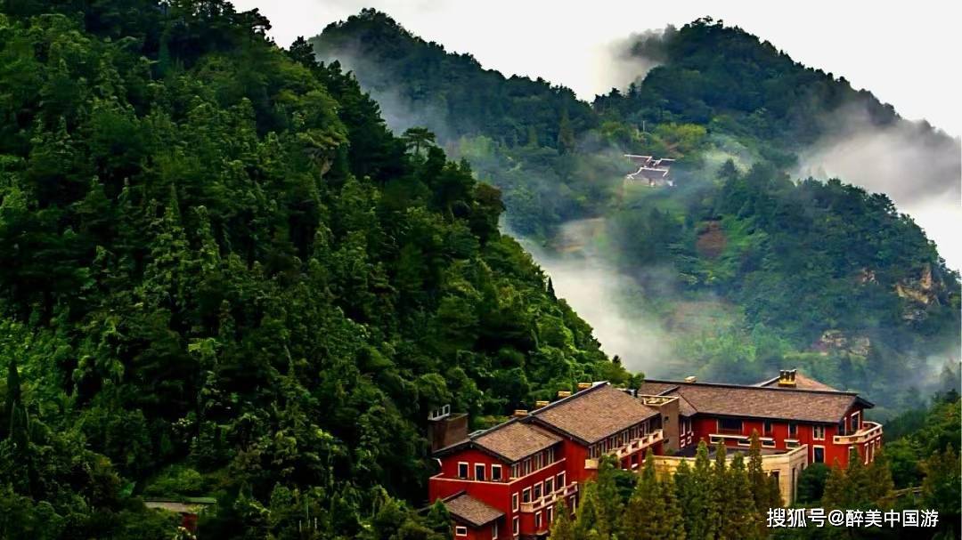 雲遊北武當山,遊山玩水勝地,攻略解讀_遊客_景區_龜蛇