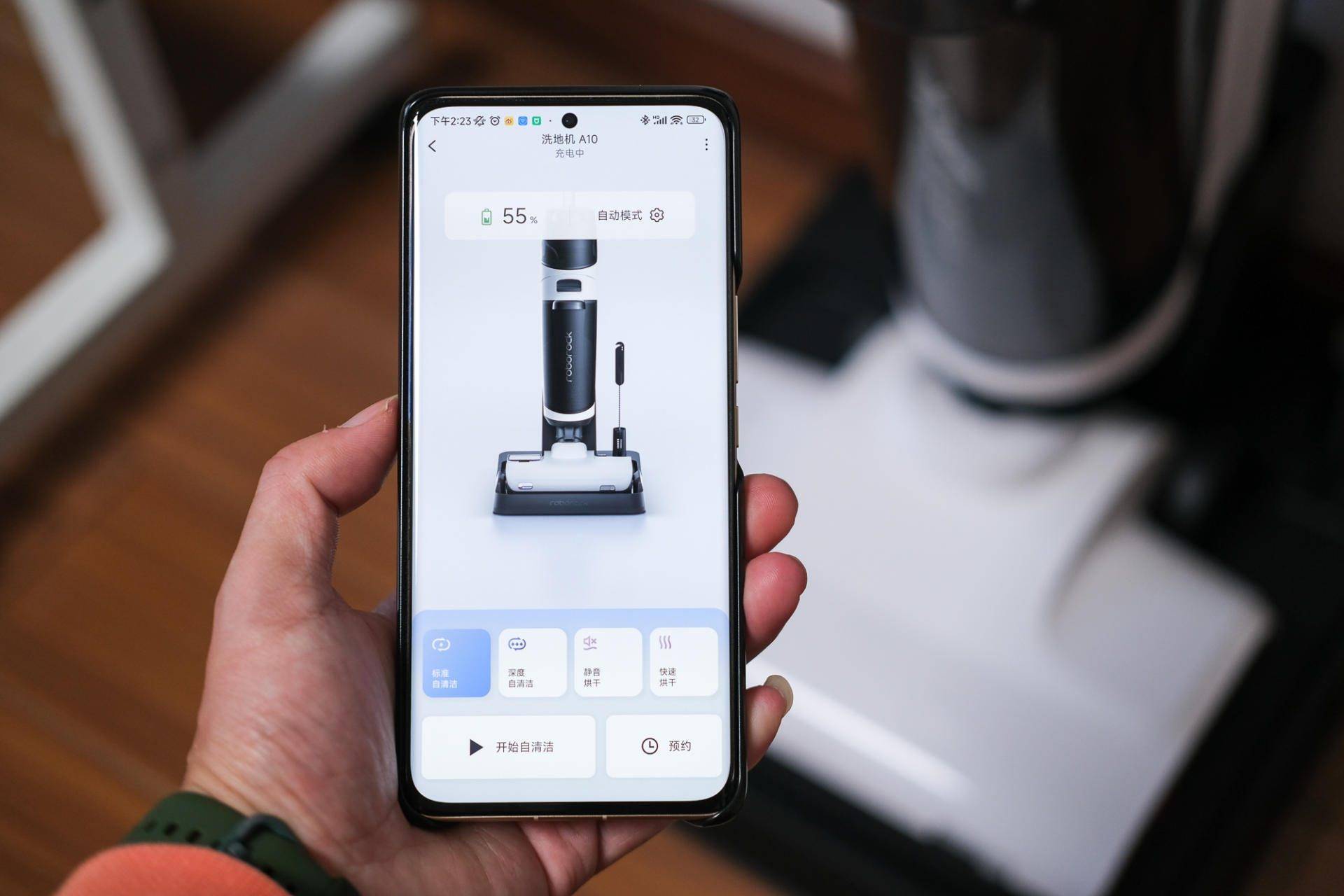 洗拖烘一体,2000元档最强洗地机?石头智能洗地机A10开箱测评