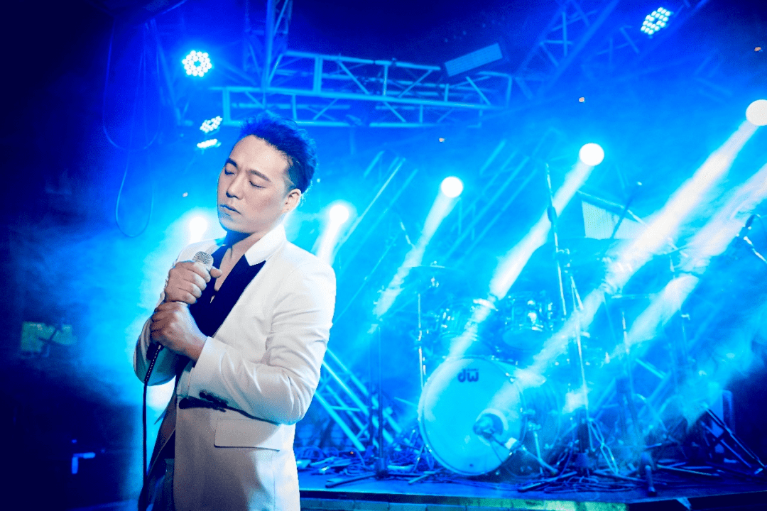 音乐麦田|专访预告:伊林——从a 到抖音网红,归来仍是歌手_舞台_武汉