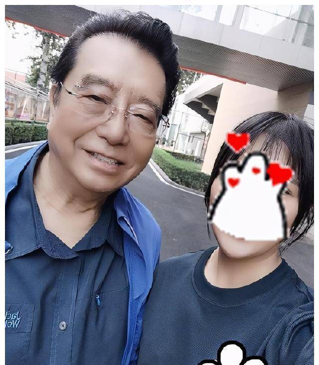 他是优秀演员,81岁不退休,现身商演精神饱满的背后满是心酸_李双江