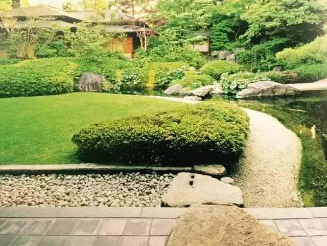 日本庭院枯山水的世界，国宝级枯山水设计师，竟是一位寺庙住持？！_庭园_野俊_瀑布