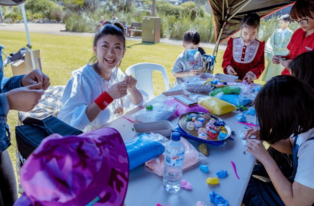 face painting,rhyme time, nature play, balloon twist ,創意畫