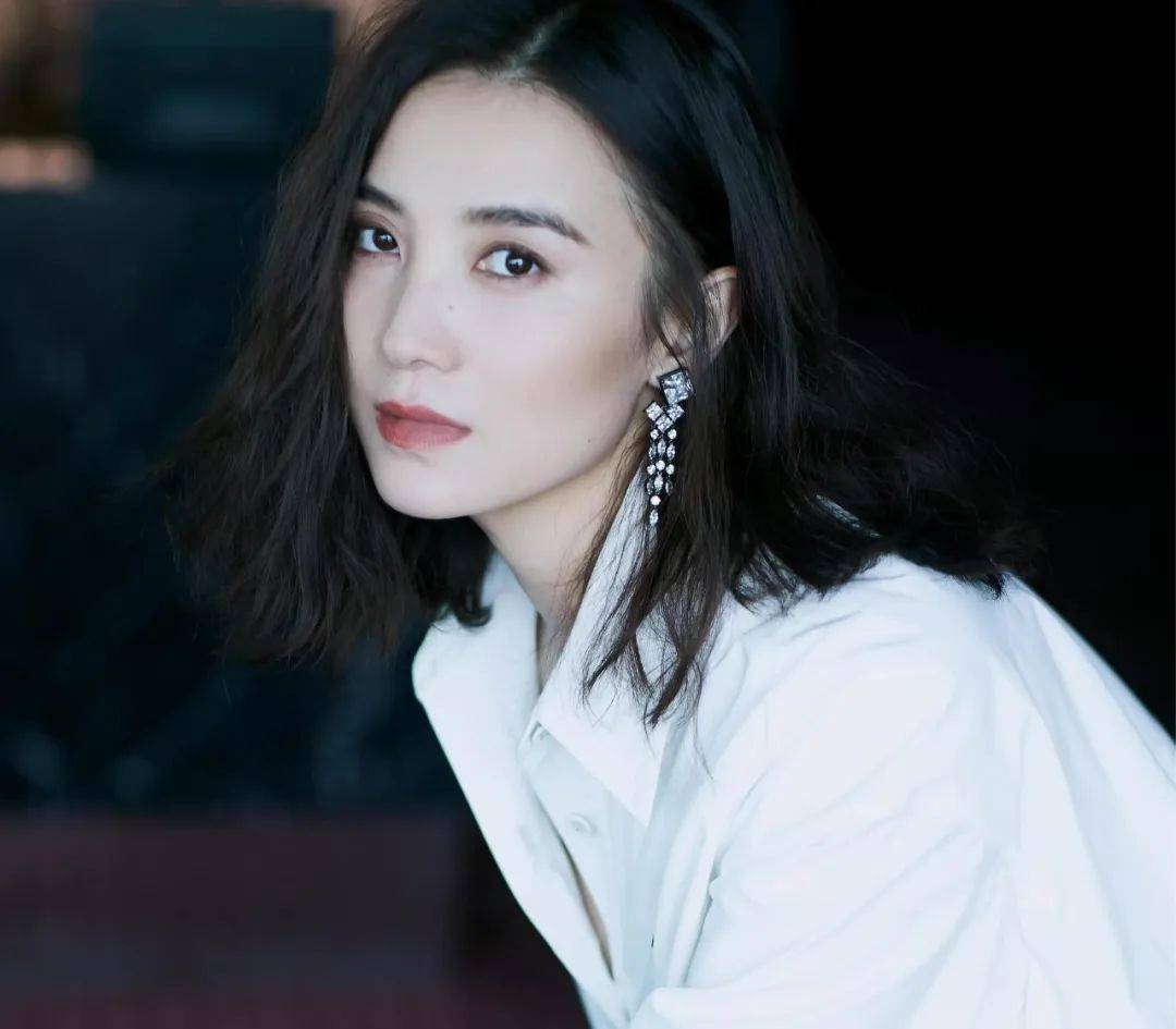 给2022年10位"最美正剧女演员"排个名:闫妮第5,袁泉落榜_胡杏儿_演技