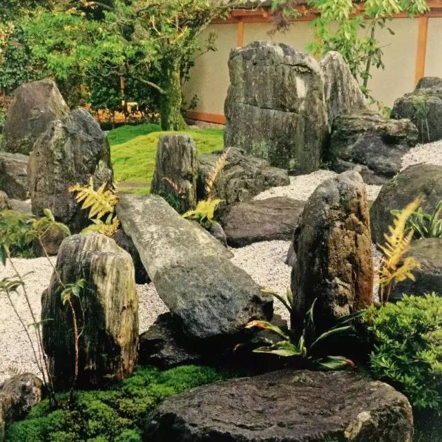 日本庭院枯山水的世界，国宝级枯山水设计师，竟是一位寺庙住持？！_庭园_野俊_瀑布