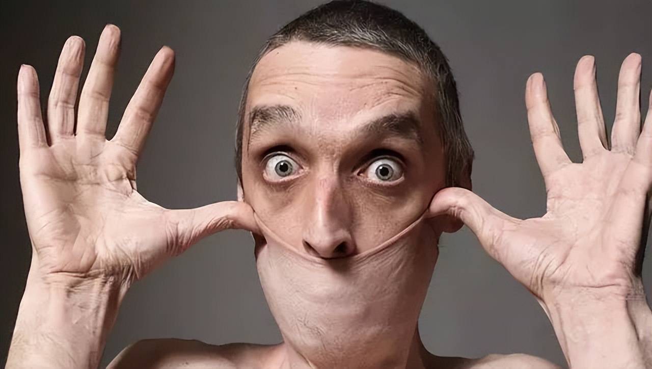 100年才出一个奇人!_世界_男子_英国