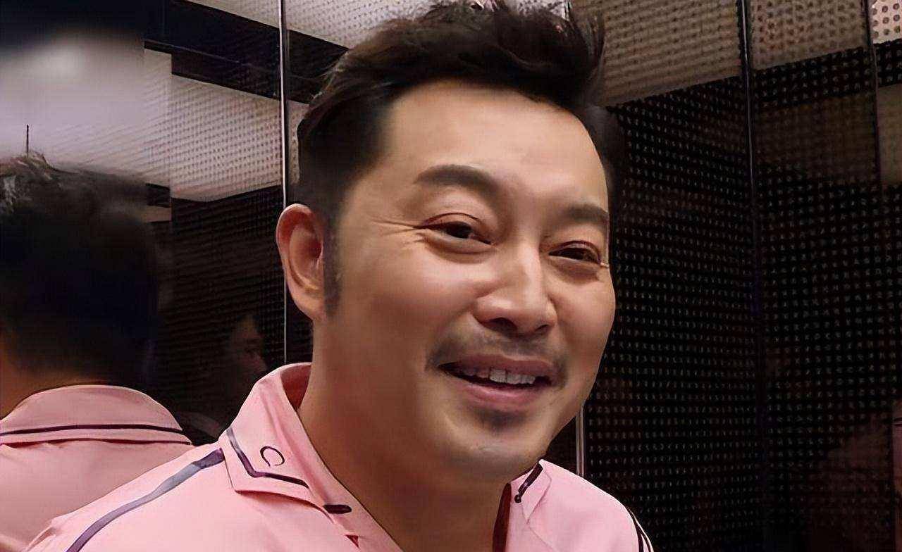 九大油腻明星,各个油出新高度_黄磊_黄晓明_沙溢