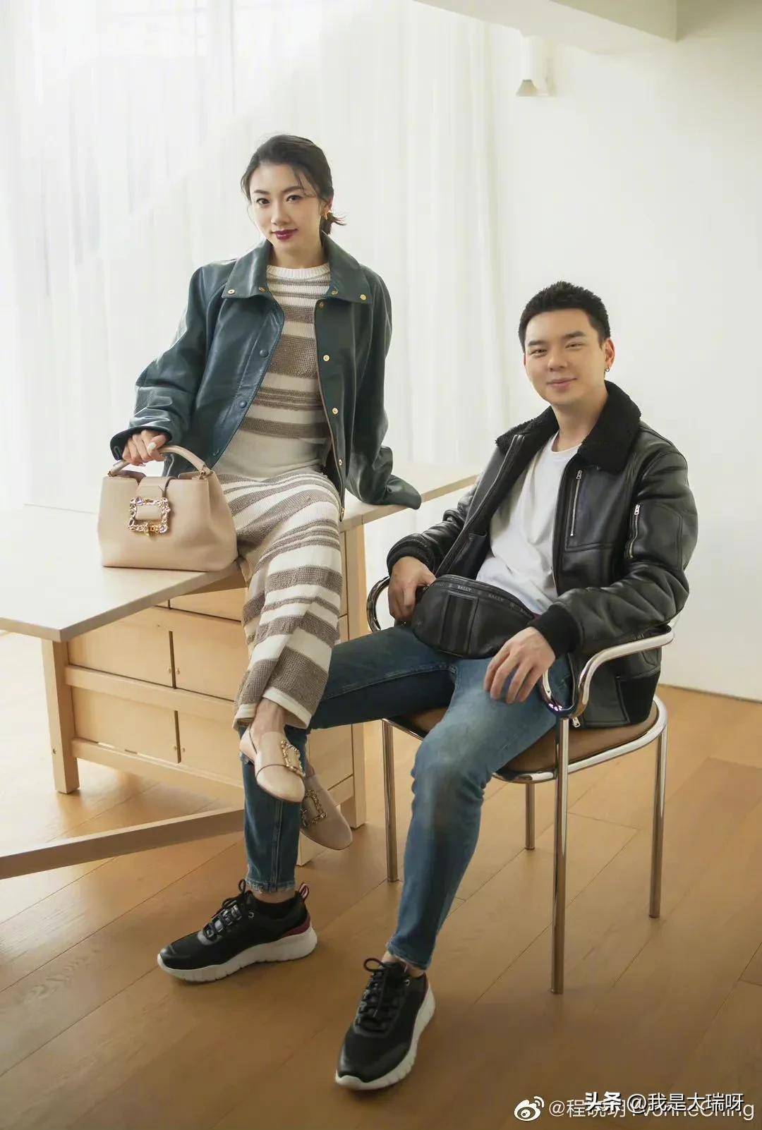 晒与男友恩爱合照,热评第一:比郑恺帅多了_生活_评论_钻戒