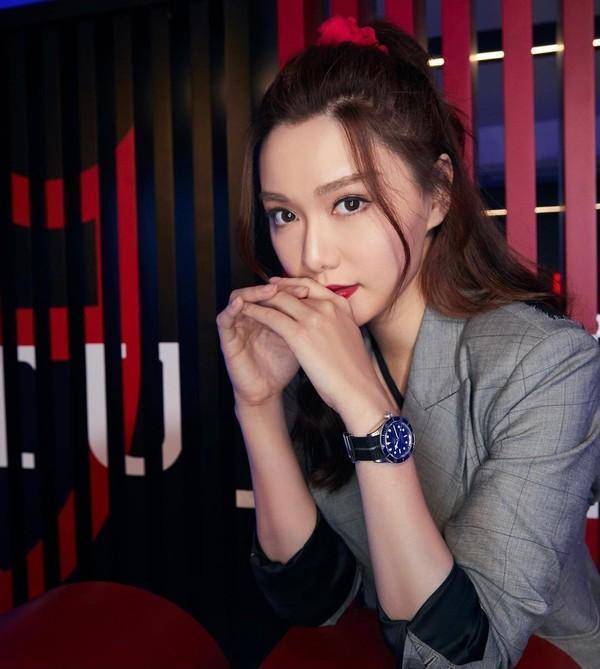 tvb小花汤洛雯新剧《失忆24小时》饰演另类心理医生_谭俊彦_角色_剧中