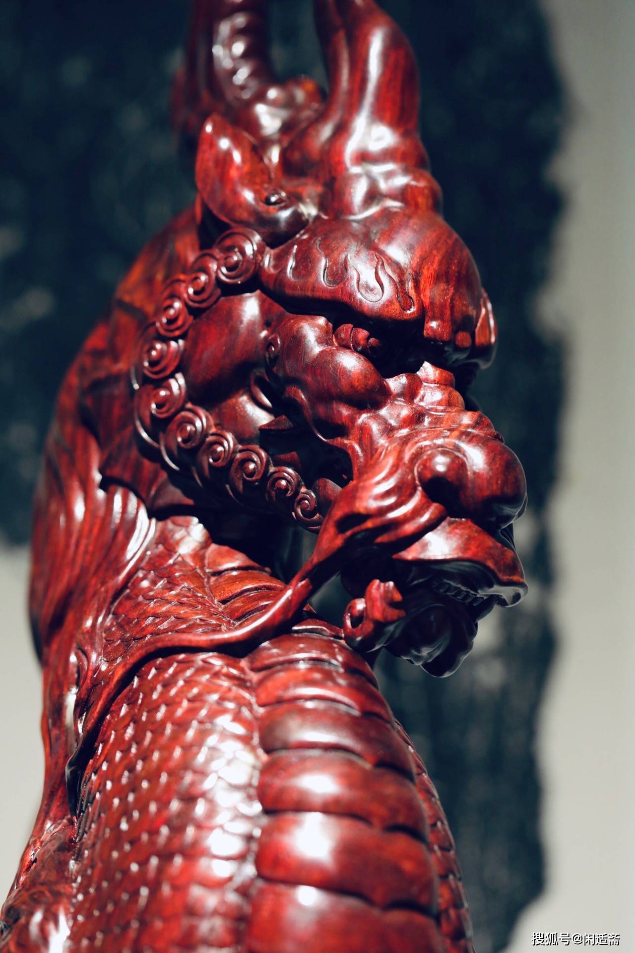 小叶紫檀,麒麟神兽,全手工雕刻,木雕艺术摆件_吉祥神_四肢_形象