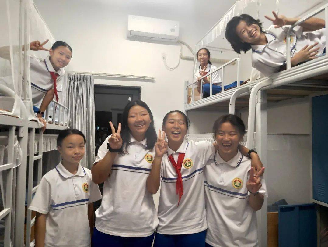 "疫"路相伴 温暖相随|广雅中学花都校区封闭管理期间师生学习生活剪影